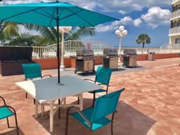 Beach Cottage 1210