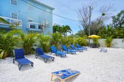 Coastal Boutique Unit 4